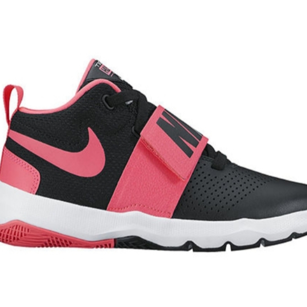 Nike Team Hustle
